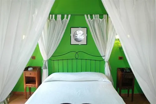 Bed & Breakfast B&B Il Sentiero Syracuse Italia